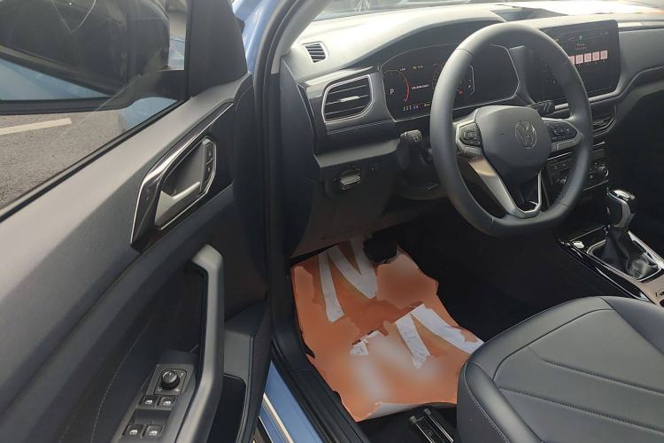 Used Volkswagen Tharu 2025 NewRui 300TSI Prestige Edition