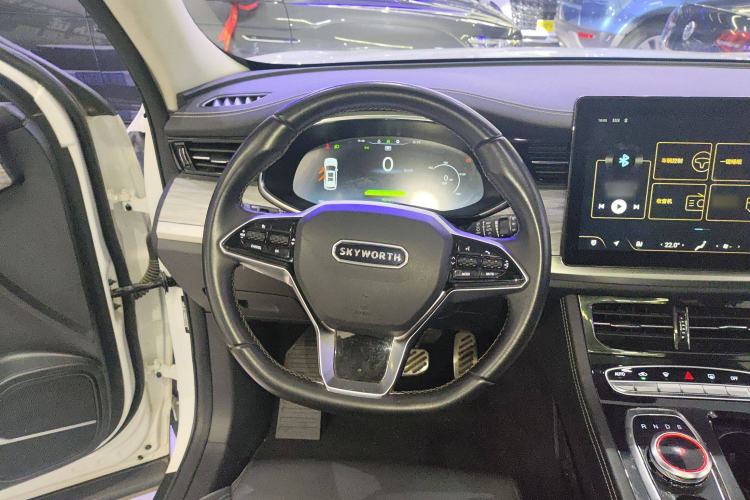 Used Skyworth EV6 2022 520 Standard Edition