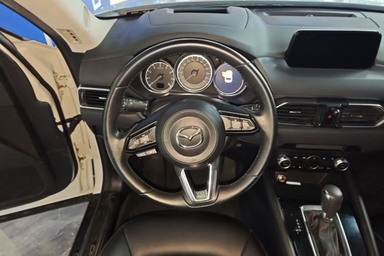 Used Mazda CX-5 2021 2.0L Automatic Two-Wheel Drive Smart Version Steering Wheel