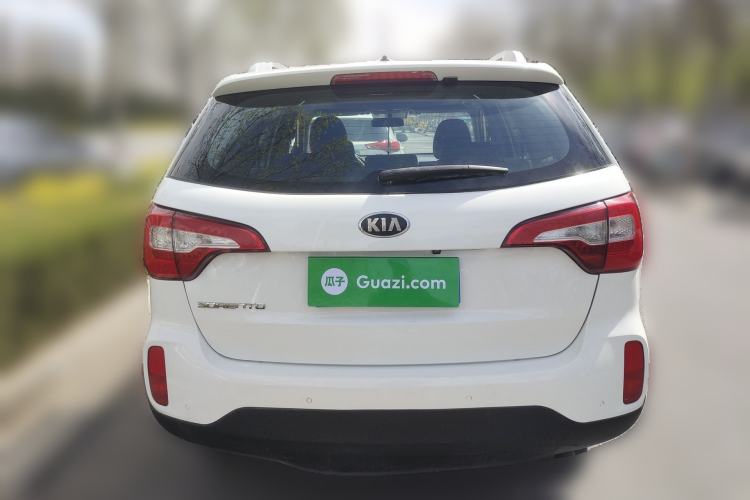 Used Kia Sorento 2013 2.4L 7-Seater Gasoline Comfort Version China IV Standard Rear