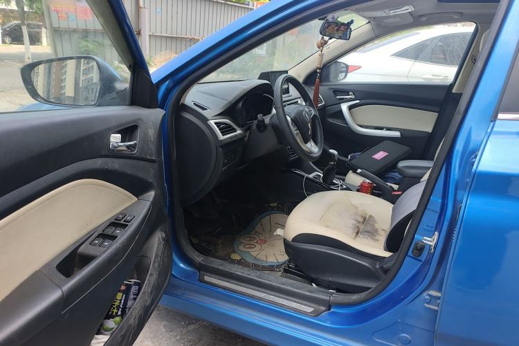 Used CHANGAN Alsvin V7 2015 1.6L Manual Enjoyment Model China IV Standard