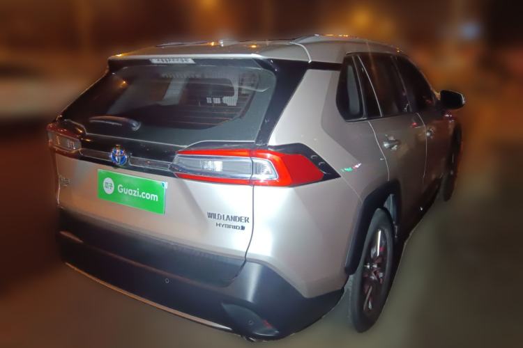 Used Toyota Wildlander 2022 Dual-Motor 2.5L E-CVT 4x4 Luxury PLUS Edition
