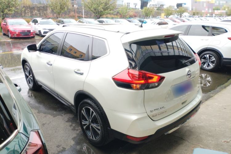 Used Nissan X-Trail 2019 2.5L CVT Smart Connect Luxury Edition 4WD Rear Left 45 Deg