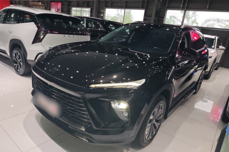 Used Buick Envision 2025 Encore Plus 28T Two-Wheel-Drive Platinum Edition