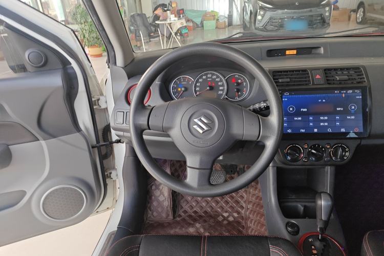 Used Suzuki Swift 2014 1.5L Automatic Fashion Edition
