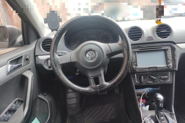 Used Volkswagen Jetta 2013 1.6L Automatic Comfort Model Steering Wheel