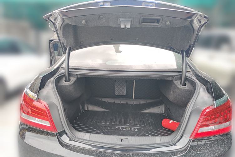 Used Buick LaCrosse 2013 2.4L SIDI Leading Comfort Version