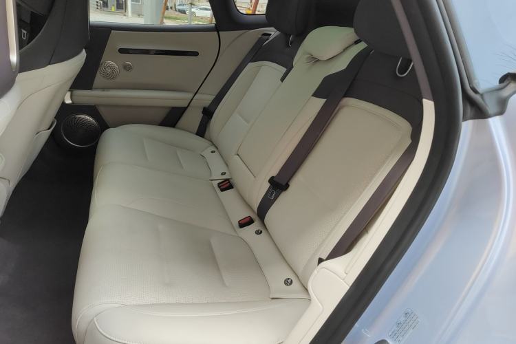 Used Avatr 06 2025 Pro Range-Extended Edition