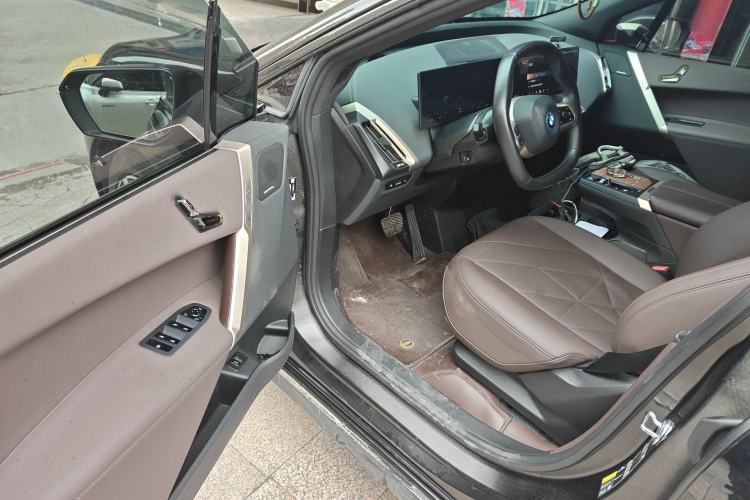 Used BMW iX 2023 Updated xDrive40