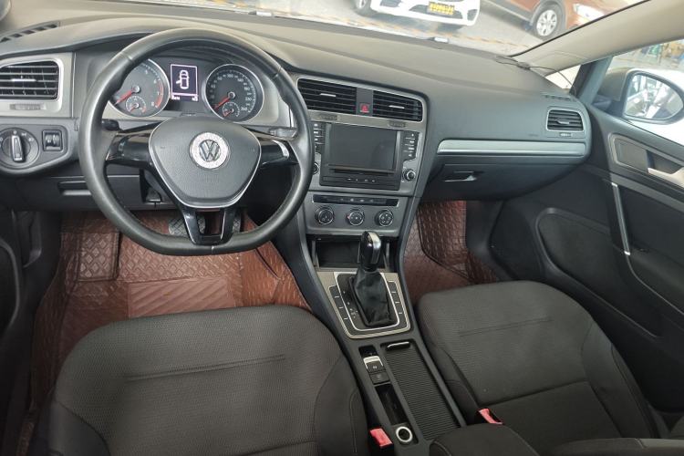 Used Volkswagen Golf 2016 1.6L Automatic Comfort Model