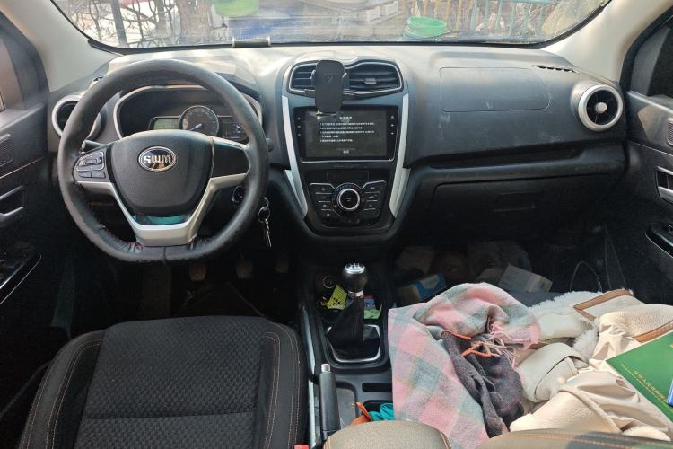 Used SWM X3 2020 1.5L Manual Value Edition 7 Seats