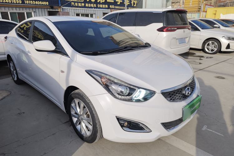 Used Hyundai Elantra (5th Generation / Langdong) 2016 1.6L Automatic Smart Version