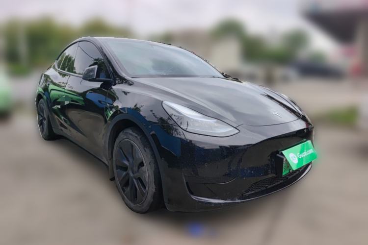 Used Tesla Model Y 2023 Rear-Wheel-Drive Version Front Right 45 Deg