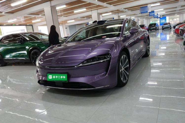 Used Hima Luxeed S7 2025 785 km Ultra