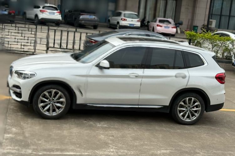 Used BMW X3 2020 xDrive25i Luxury Package Exterior 2