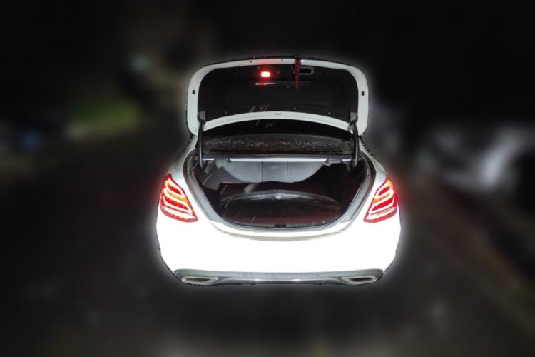 Used Mercedes-Benz C-Class 2015 Facelift C 200 L
