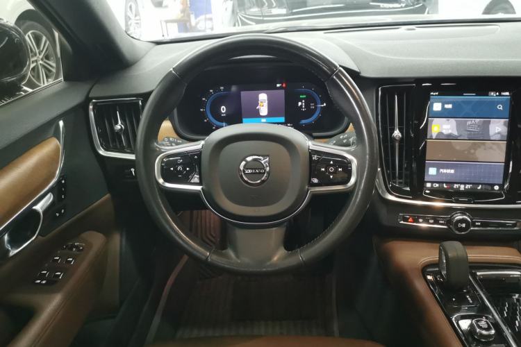 Used Volvo S90 New Energy 2022 Restyled T8 E-Drive Hybrid Zhiyi Luxury Edition Steering Wheel