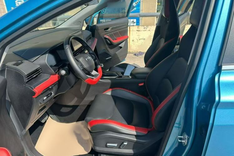 Used Geely Auto Emgrand S 2021 1.4T CVT Prestige Edition Interior 2