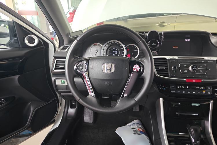 Used Honda Accord 2016 2.0L Elite Edition
