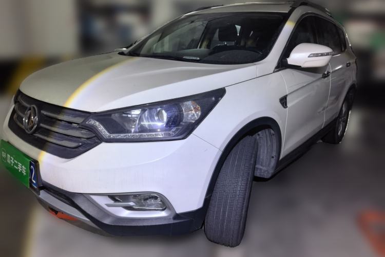 Used Dongfeng Aeolus AX7 2015 2.0L Manual Zhiyi Trim