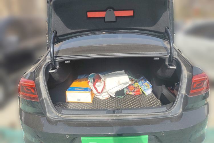 Used Volkswagen Magotan 2020 330TSI DSG Leading Model
