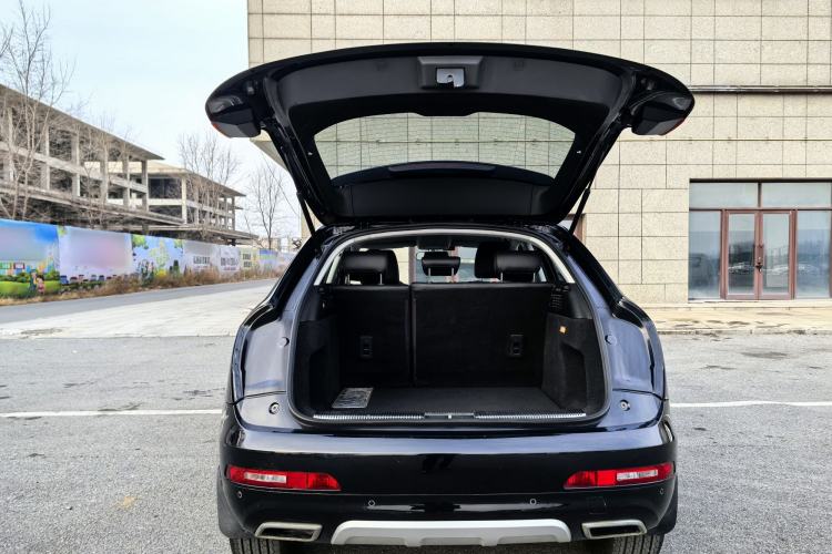 Used Zotye SR7 2016 1.5T CVT Cube Road Edition China V Standard
