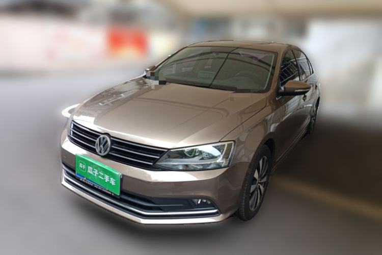 Used Volkswagen Sagitar 2017 230TSI Automatic Comfort Version