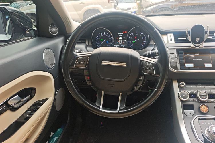 Used Land Rover Range Evoque 2015 2.0T Five-Door Enjoyment Edition Steering Wheel