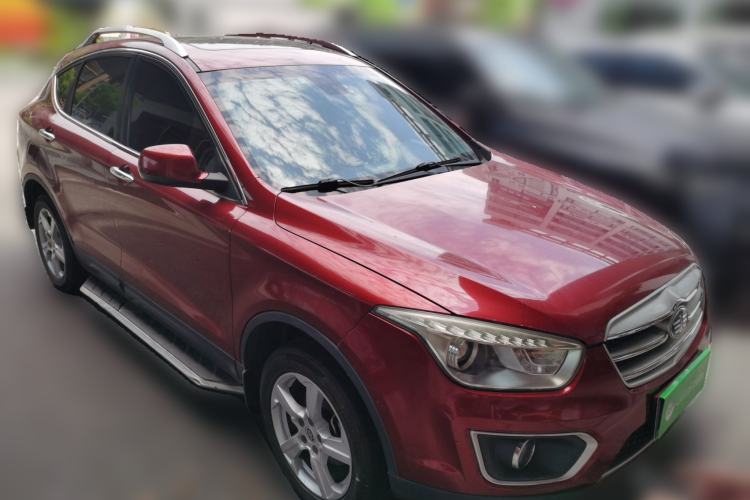 Used Bestune X80 2013 2.0L automatic luxury version
