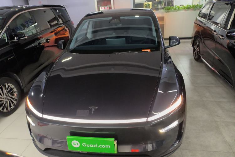 Used Tesla Model Y 2025 Long-Range All-Wheel Drive First Edition