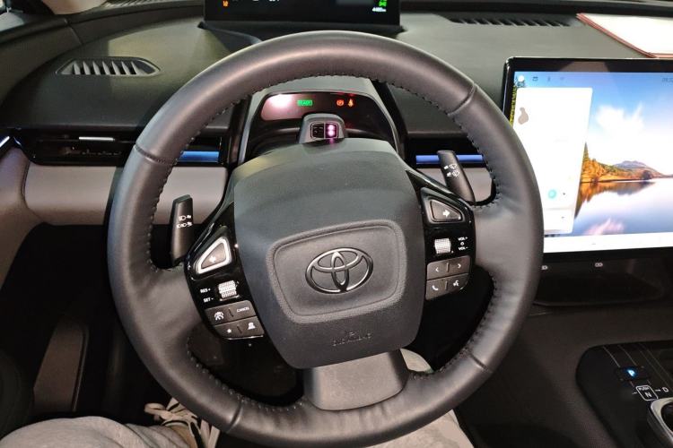 Used Toyota bZ5 2025 Model 550 PRO Smart Driving Edition Steering Wheel