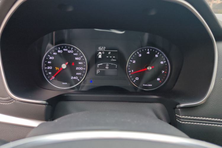 Used Roewe RX5 2019 20T Two-Wheel Drive Automatic 4G Connected Platinum Edition