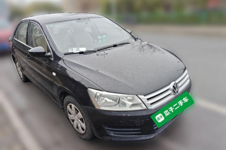 Used Volkswagen Santana 2013 1.6L Manual Fashion Edition Front Right 45 Deg