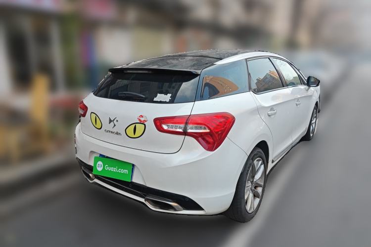 Used DS 5 2014 1.6T Luxury Edition THP160
