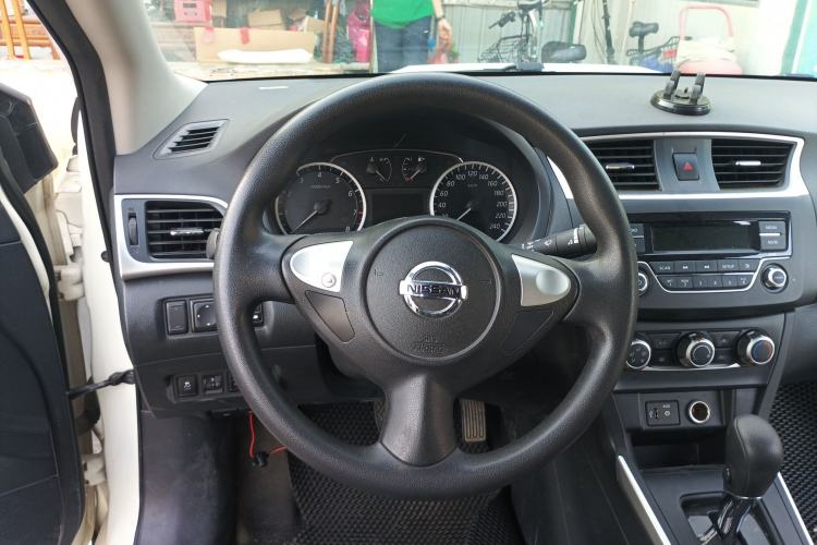 Used Nissan Sylphy 2021 Classic 1.6XE CVT Exclusive Edition
