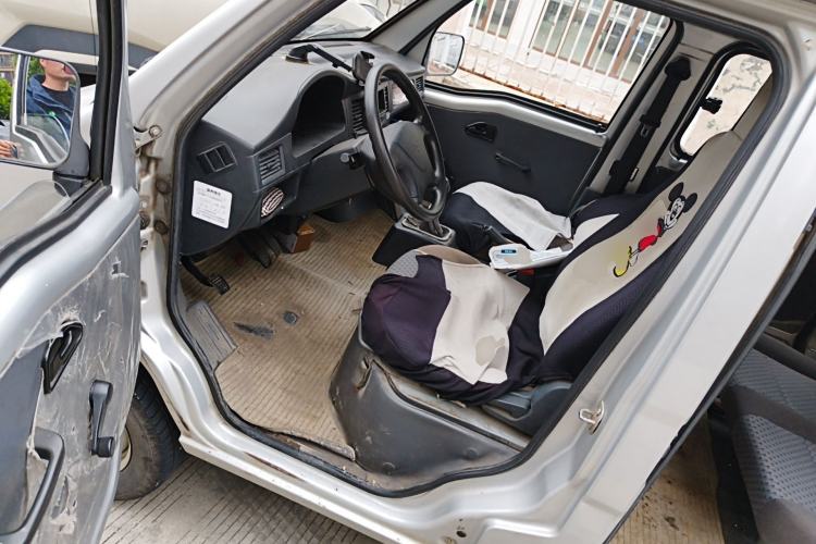 Used Wuling Zhiguang 2015 1.2L Practical LS-I Model
