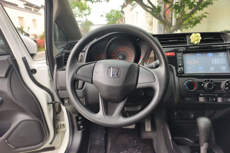 Used Honda Fit 2014 1.5L LX CVT Comfort Model Steering Wheel
