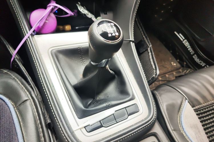 Used MG 6 2017 20T Manual Luxury Smart Connect Version China V Standard
