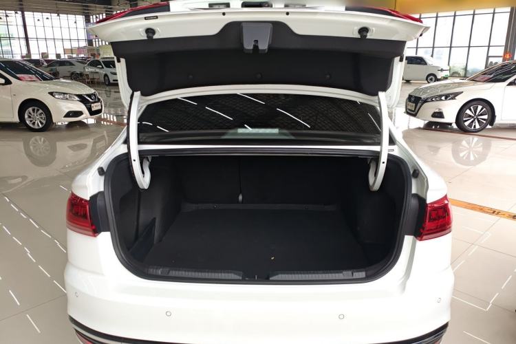 Used Volkswagen Bora 2023 200TSI DSG YueXing PRO Edition
