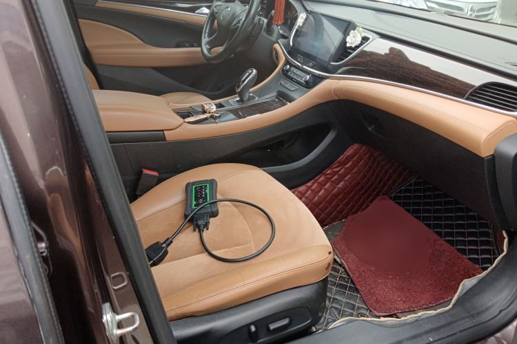 Used Buick LaCrosse 2016 20T Elite Edition Right Front Seat