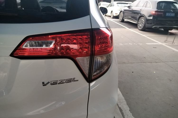 Used Honda Vezel 2020 1.5L CVT Pioneer Edition Right Rear Taillight