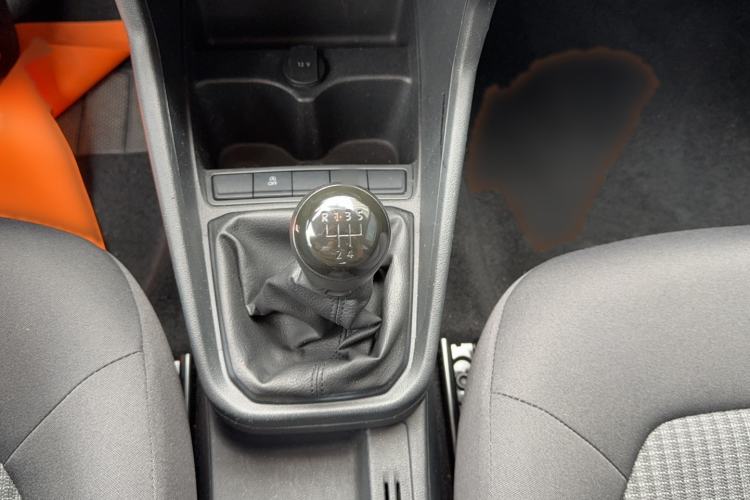 Used Volkswagen Santana 2019 1.5L Manual Fashion Edition China VI Standard Gear Lever