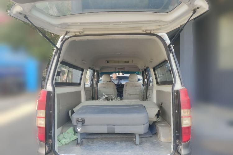 Used Jinbei New Hiace X30L 2016 1.5L Business Edition DLCG14 Trunk