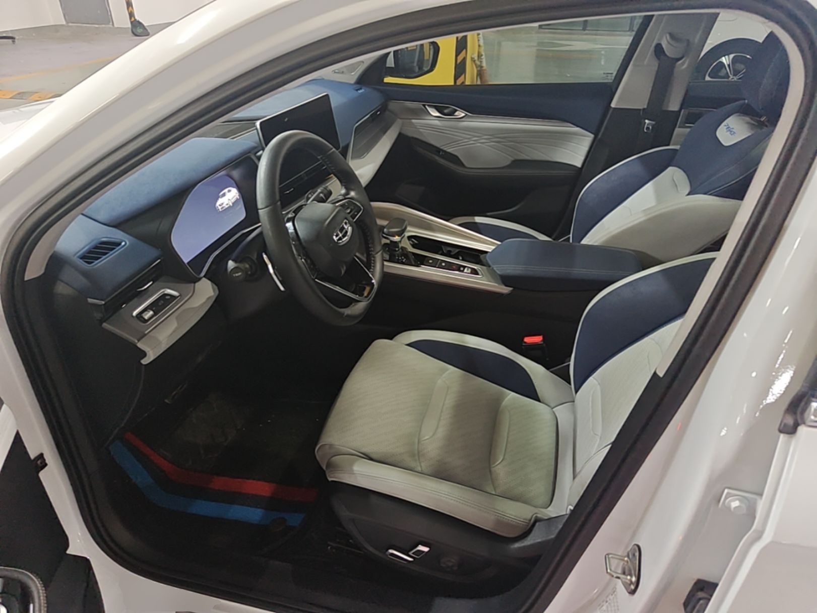 Geely Auto Preface 2021 Revised Version 2.0TD Luxury Edition — снимка 17