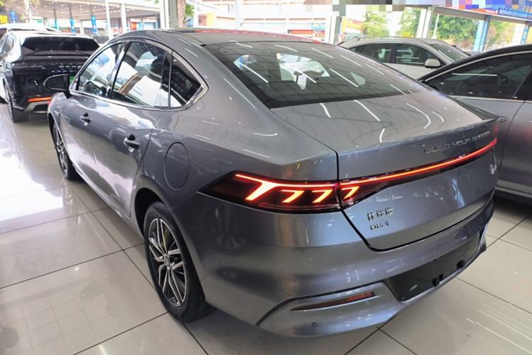 Used BYD Qin PLUS 2023 Champion Edition DM-i 120KM Excellence Model
