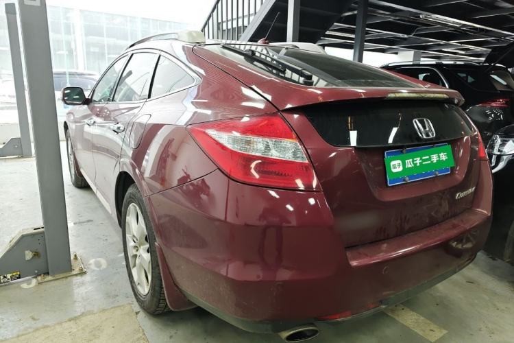 Used Honda Crosstour 2012 2.4L Luxury Edition Rear Left 45 Deg