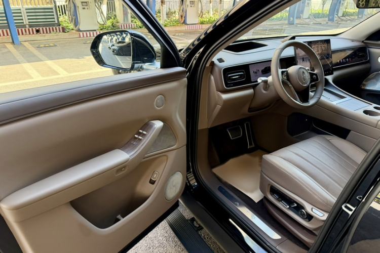 Used Hima AITO M7 2026 Model Range-Extending Ultra All-Wheel Drive 5-Seater Version
