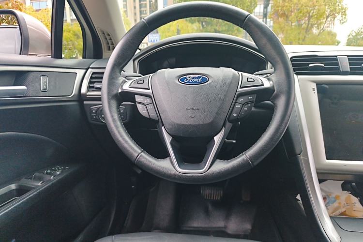 Used Ford Mondeo 2017 EcoBoost 200 Stylish Model
