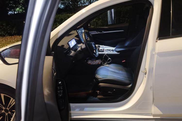 Used Geely Auto Preface 2025 Dongfang Yao 1.5TD Kunlun Edition Left Front Seat