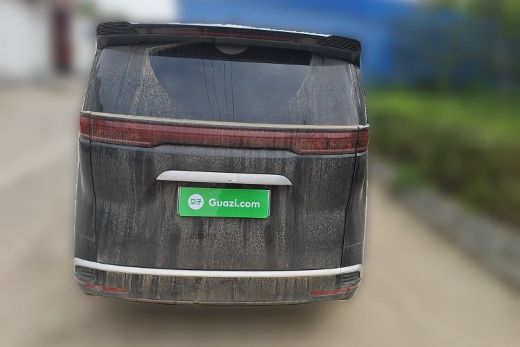 Used Denza D9 2022 DM-i 1040 Prestige Model Rear